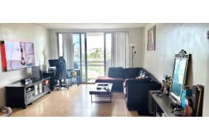 1500 Bay Rd #604s, Miami Beach, FL 33139, Sold 03/31/22