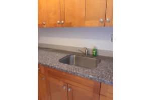 492 NW 165th St c315, Miami, FL 33169, Sold 03/11/22