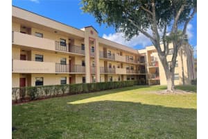 3252 Foxcroft Rd APT 210, Miramar, FL 33025, Sold 03/25/22