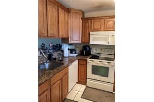 3252 Foxcroft Rd APT 210, Miramar, FL 33025, Sold 03/25/22