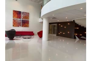 5701 Collins Ave APT 1614, Miami Beach, FL 33140, Sold 06/13/22