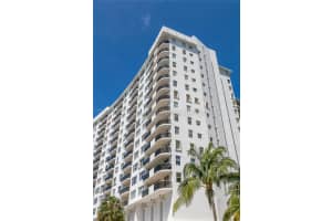6039 Collins Ave APT 933, Miami Beach, FL 33140, Sold 03/28/22