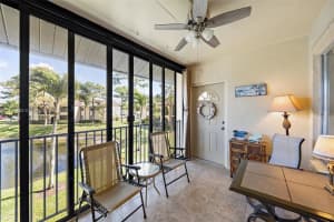 331 Pine Ridge Cir b 2, Greenacres, FL 33463, Sold 03/28/22