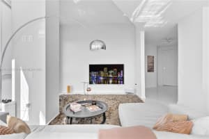 480 NE 30th St APT 2207, Miami, FL 33137, Sold 03/22/22