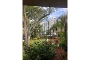17011 N Bay Rd APT 1005, Sunny Isles Beach, FL 33160, Sold 04/13/22