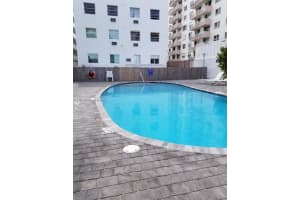 335 Ocean Dr APT 133, Miami Beach, FL 33139, Sold 05/26/22