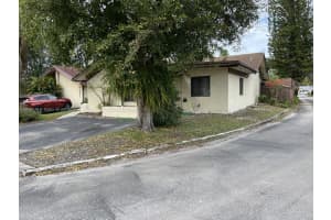 4031 SW 84th Terrace, Davie, FL 33328, Sold 03/31/22