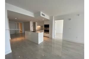 9521 E Bay Harbor Dr #805, Bay Harbor Islands, FL 33154, Sold 04/29/22