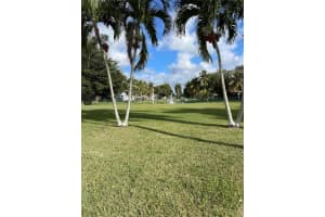 819 SW 10th St, Florida City, FL 33034, Sold 03/23/22