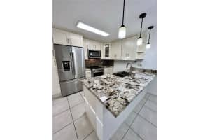 11865 SW 13th Ct, Davie, FL 33325, Sold 03/22/22