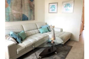 10221 NW 89th Terrace, Doral, FL 33178, Sold 04/06/22