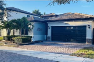 16451 SW 44th St, Miami, FL 33185, Sold 03/29/22