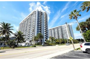 525 N Ocean Blvd # T-1, Pompano Beach, FL 33062, Sold 04/29/22