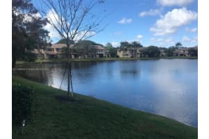 9124 Vineyard Lake Dr, Plantation, FL 33324, Sold 02/28/22