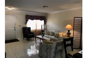 9124 Vineyard Lake Dr, Plantation, FL 33324, Sold 02/28/22