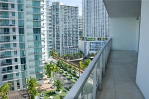 90 SW 3rd St APT 1815, Miami, FL 33130, Sold 04/28/22