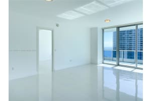 200 Biscayne Blvd Way APT 4704, Miami, FL 33131, Sold 05/13/22