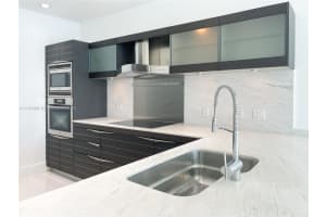 200 Biscayne Blvd Way APT 4704, Miami, FL 33131, Sold 05/13/22