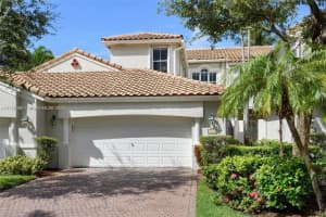 1366 Harbor View W, Hollywood, FL 33019, Sold 07/15/22