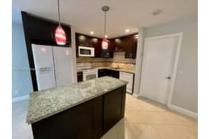 15 Crossings Cir, Boynton Beach, FL 33435, Sold 03/04/22