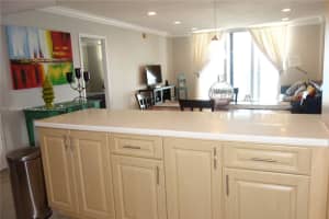 5701 Collins Ave, Miami Beach, FL 33140, Sold 03/30/22