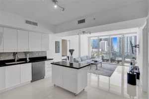 92 SW 3rd St APT 1211, Miami, FL 33130, Sold 03/29/22