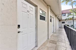 8600 SW 67th Ave APT 944, Miami, FL 33143, Sold 03/30/22