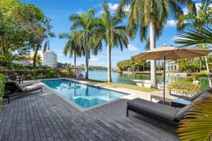 4780 Pine Tree Dr APT 7, Miami Beach, FL 33140, Sold 03/07/22