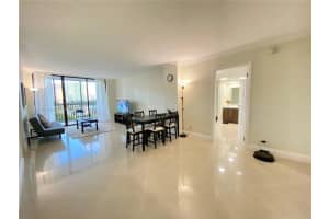 3475 N Country Club Dr APT 806, Aventura, FL 33180, Sold 04/08/22