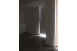 151 SE 1st St Apt 3309, Miami, FL 33131, Sold 02/25/22
