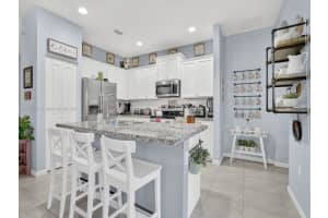 25433 SW 121st Ct, Homestead, FL 33032, Sold 03/16/22