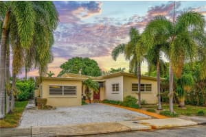 7525 Adventure Ave, North Bay Village, FL 33141, Sold 05/09/22