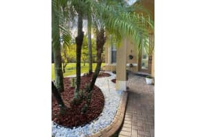 2989 SW 161st Ave, Miramar, FL 33027, Sold 05/06/22