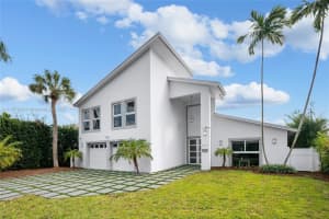 1040 S Shore Dr, Miami, FL 33141, Sold 05/31/22