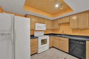 10 The Common, Tamarac, FL 33319, Sold 04/29/22