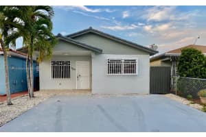 949 W 44th St, Hialeah, FL 33012, Sold 05/01/22