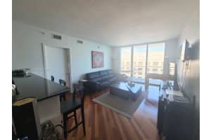 335 S Biscayne Blvd #3708, Miami, FL 33131, Sold 04/12/22