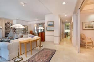 3523 Bayshore Villas Dr, Miami, FL 33133, Sold 05/04/22
