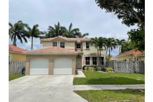 8118 SW 163rd Pl, Miami, FL 33193, Sold 04/18/22