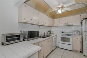 14250 SW 62nd St APT 416, Miami, FL 33183, Sold 04/08/22