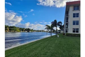 3100 NE 48th Ct APT 413, Lighthouse Point, FL 33064, Sold 03/15/22