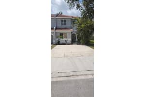13444 SW 263rd St, Homestead, FL 33032, Sold 04/29/22