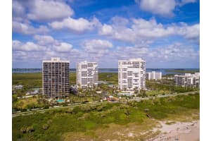 5051 N Hwy A1A Apt 8-4, Fort Pierce, FL 34949, Sold 03/25/22