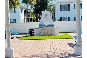 6750 NE 21st Rd APT 109, Fort Lauderdale, FL 33308, Sold 04/14/22