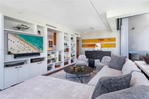 101 20th St #2202, Miami Beach, FL 33139, Sold 09/09/22