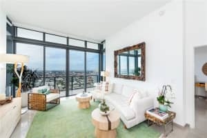 88 SW 7th St Apt 4110, Miami, FL 33130, Sold 03/14/22