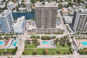 2555 Collins Ave # 1204, Miami Beach, FL 33140, Sold 06/13/22