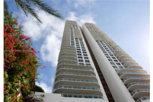 6365 Collins Ave APT 2311, Miami Beach, FL 33141, Sold 03/18/22