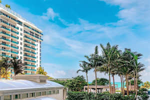2301 Collins Ave APT 423, Miami Beach, FL 33139, Sold 04/30/22