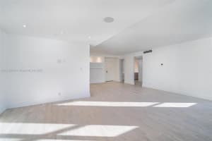 1500 Bay Rd #1068s, Miami Beach, FL 33139, Sold 04/29/22